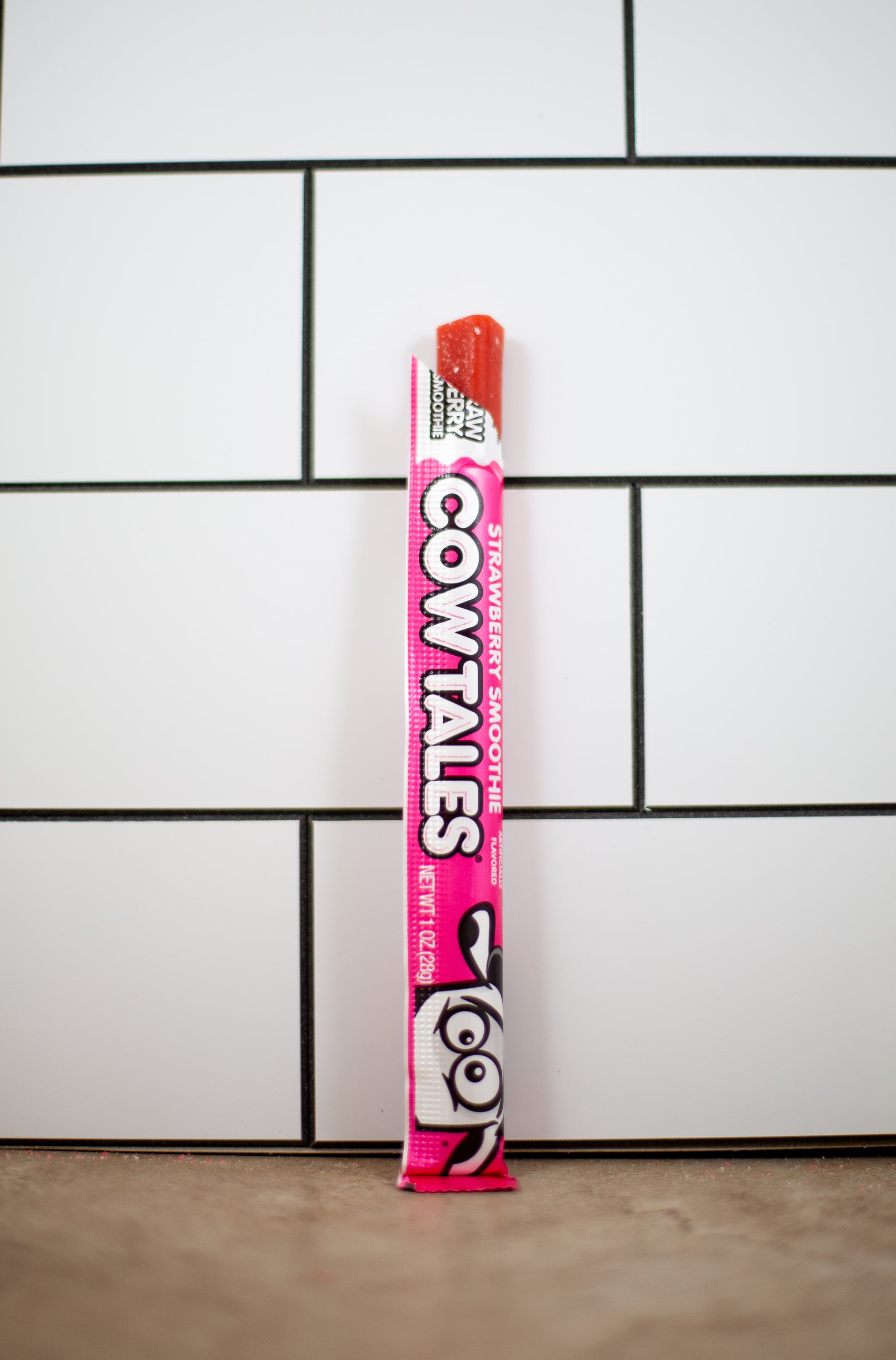 Goetzes Strawberry Cow Tales
