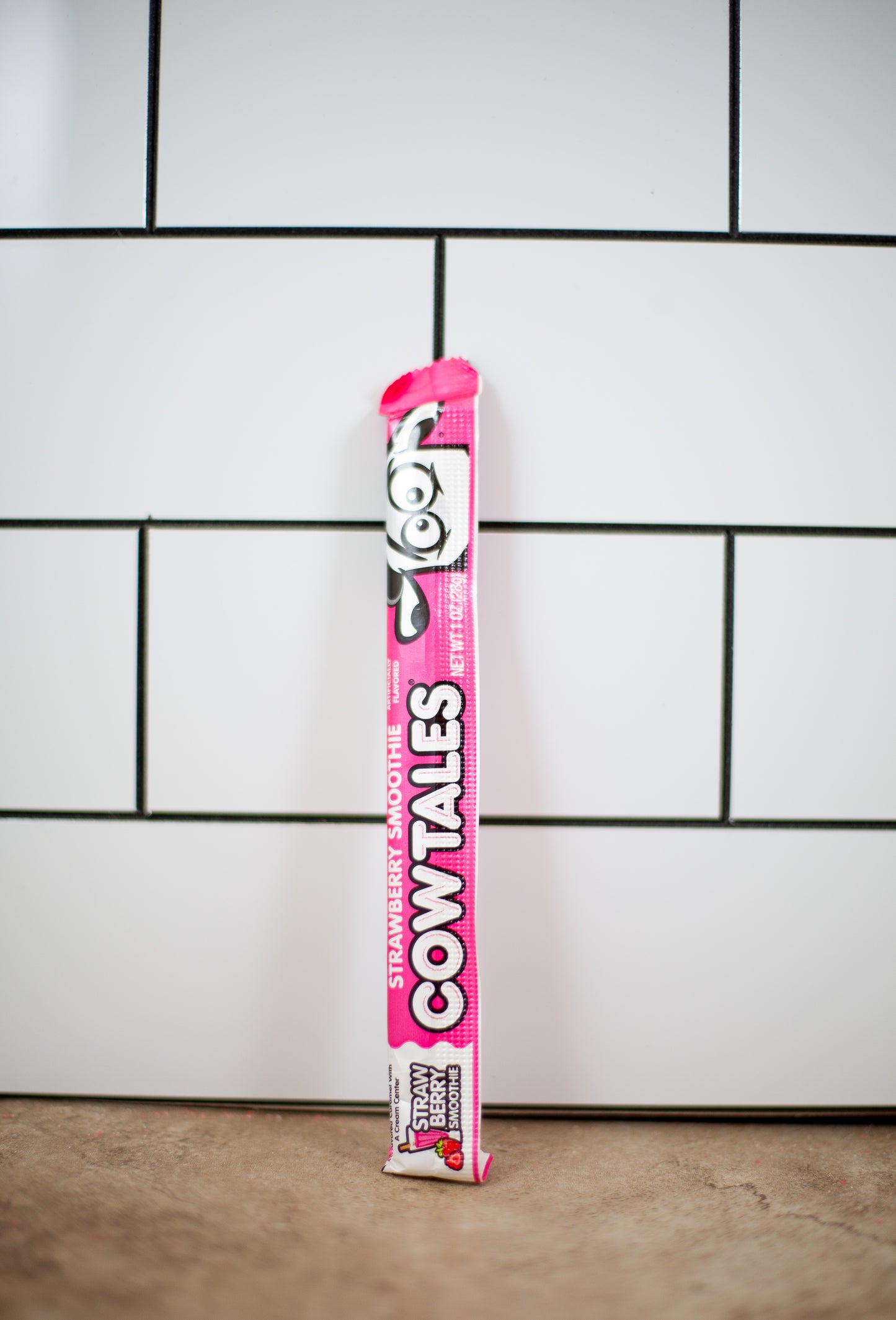 Goetzes Strawberry Cow Tales