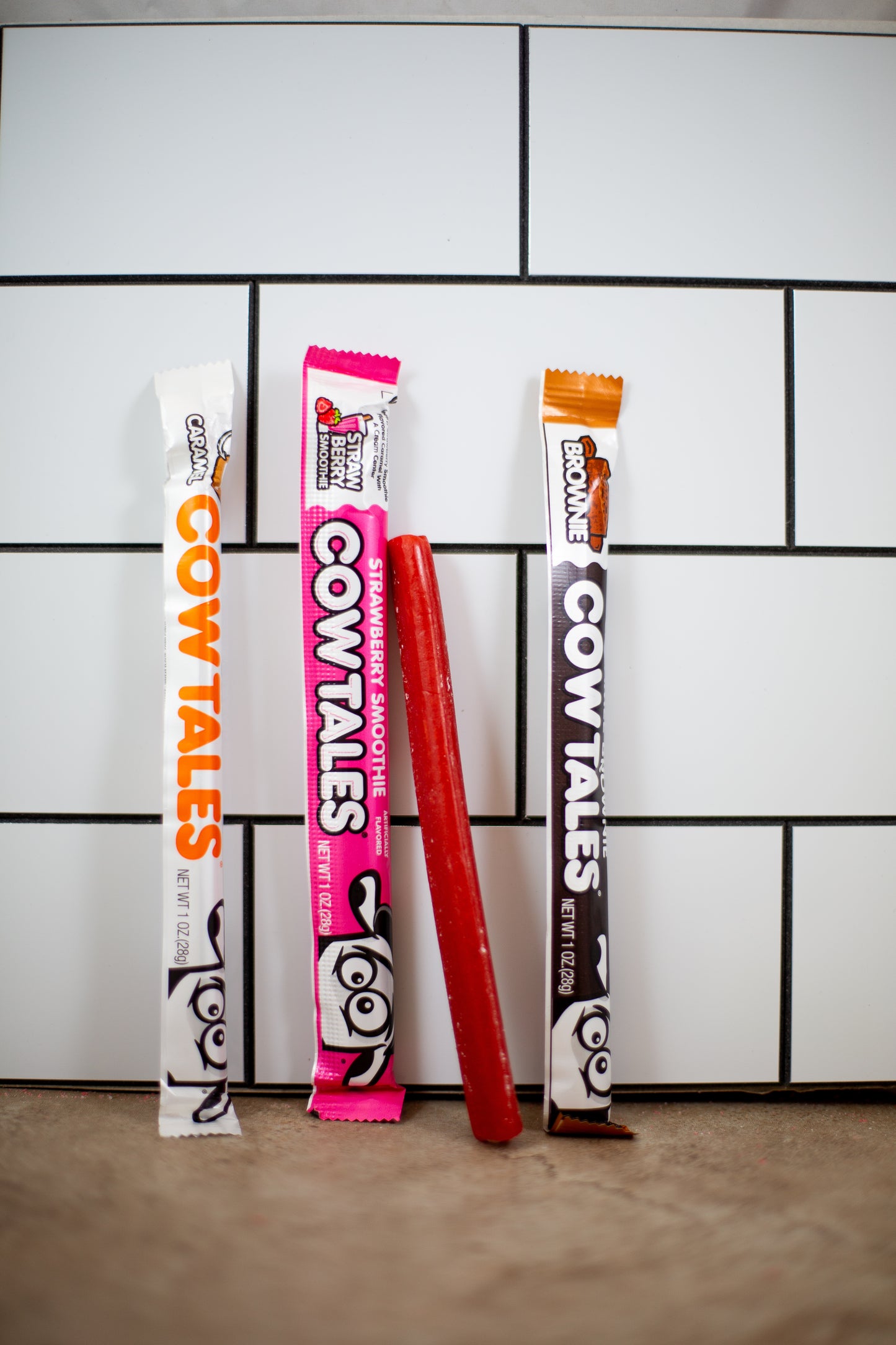 Goetzes Strawberry Cow Tales